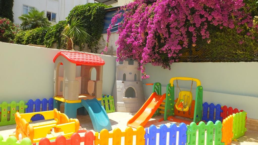 Kemer Suites Exterior foto